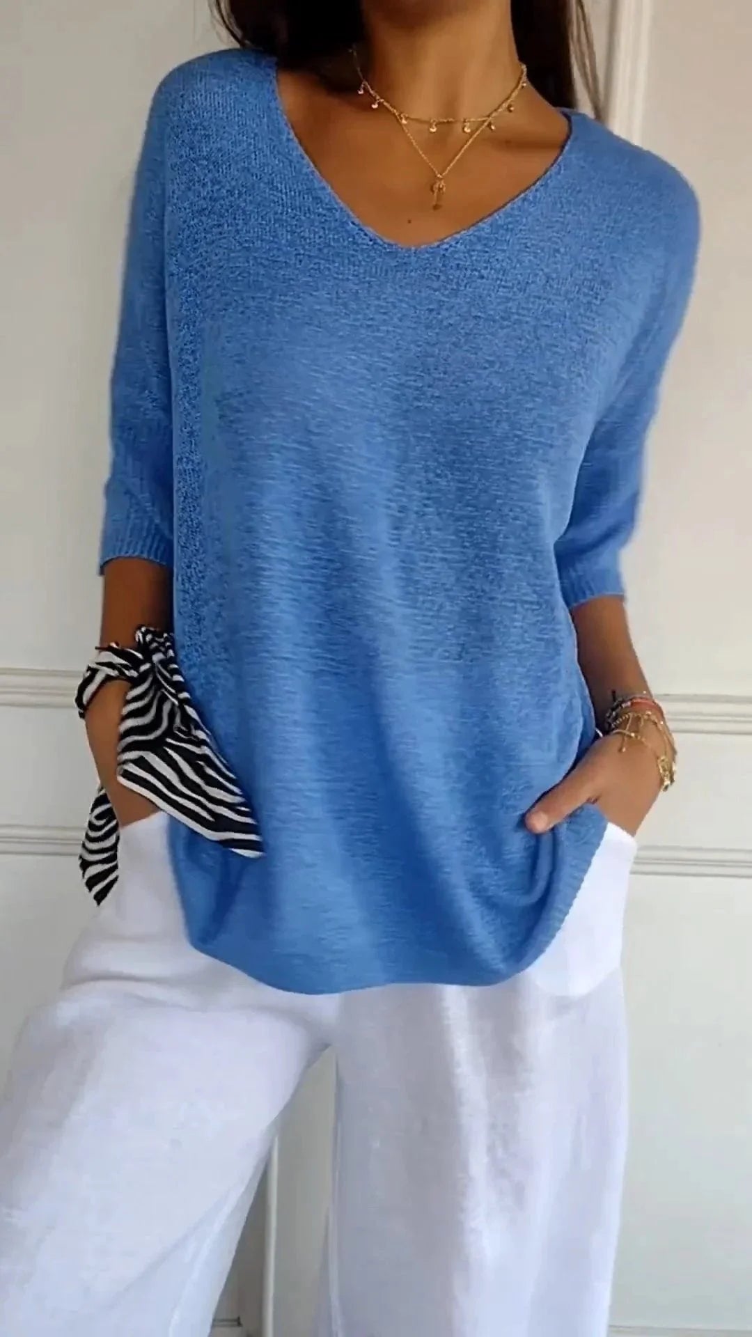 Kit 3 Blusas Malu® Malha Leve – Decote V Elegante